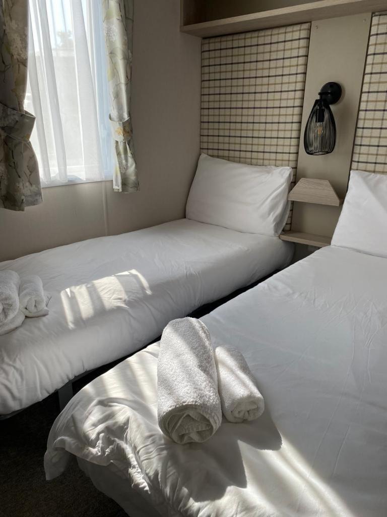Luxury Holiday Home Sleeps 6 Pet Friendly سانت أوستيل المظهر الخارجي الصورة